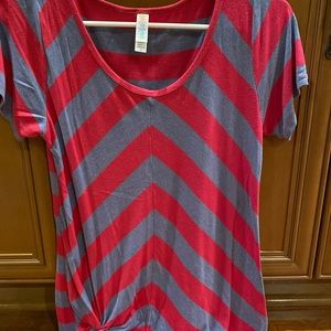Lularoe top